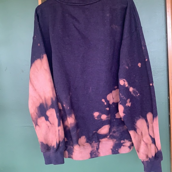 Women’s Custom Bleach Dye Quarter Zip-Blueish/Purple color. Large. - Picture 4 of 6